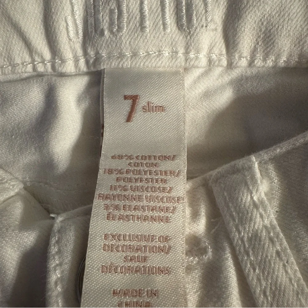 Justice Jeans White Denim Shorts Girls Size 7 Slim